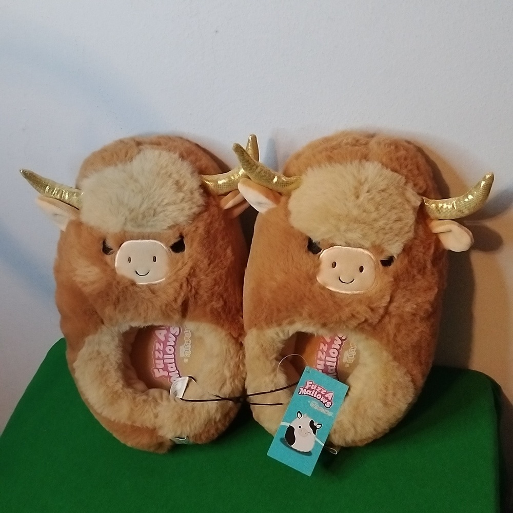 Womens Plush Longhorn Slippers